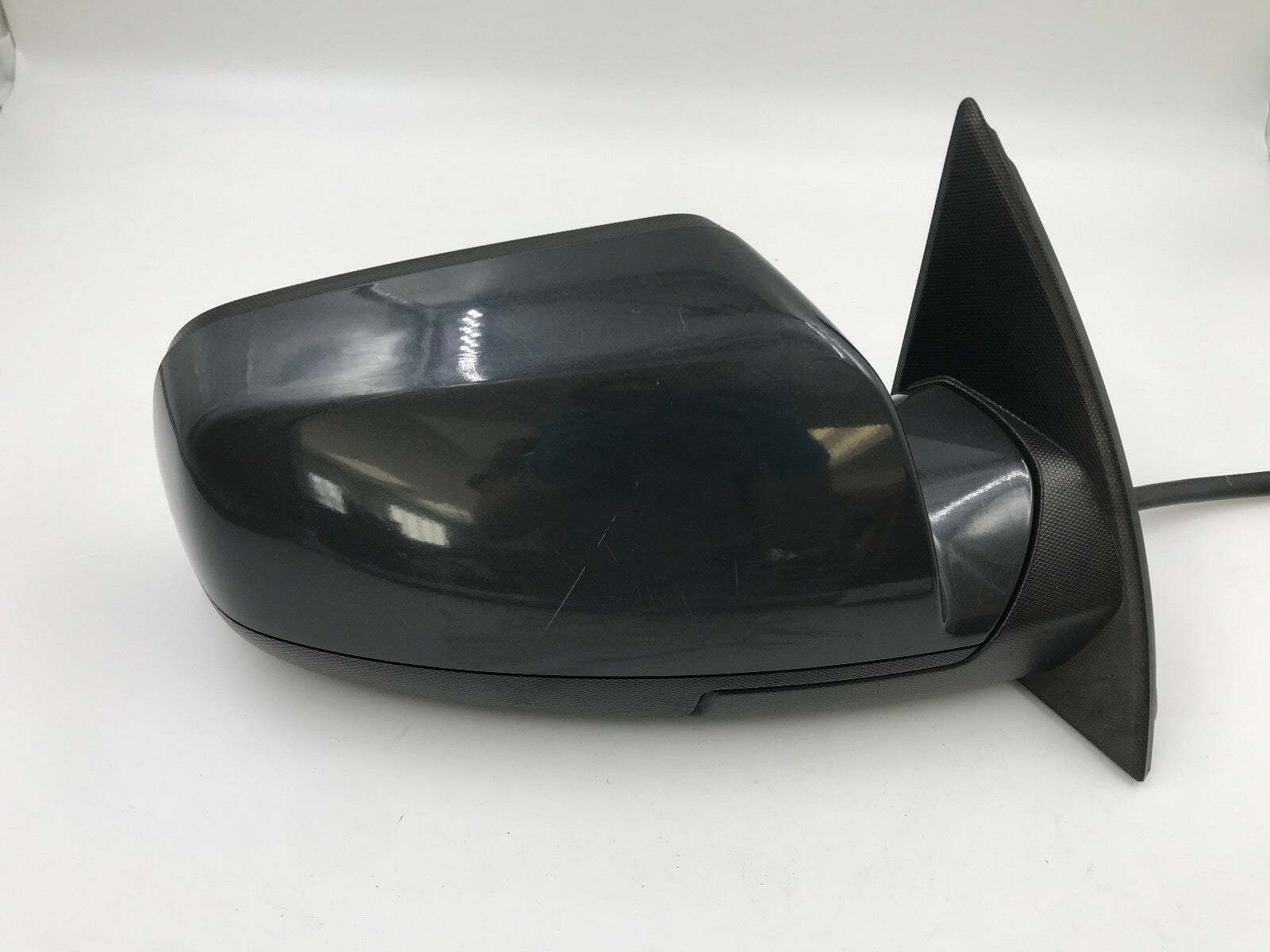 2010-2011 Chevrolet Equinox Passenger Side Power Door Mirror Gray OEM D01B45011