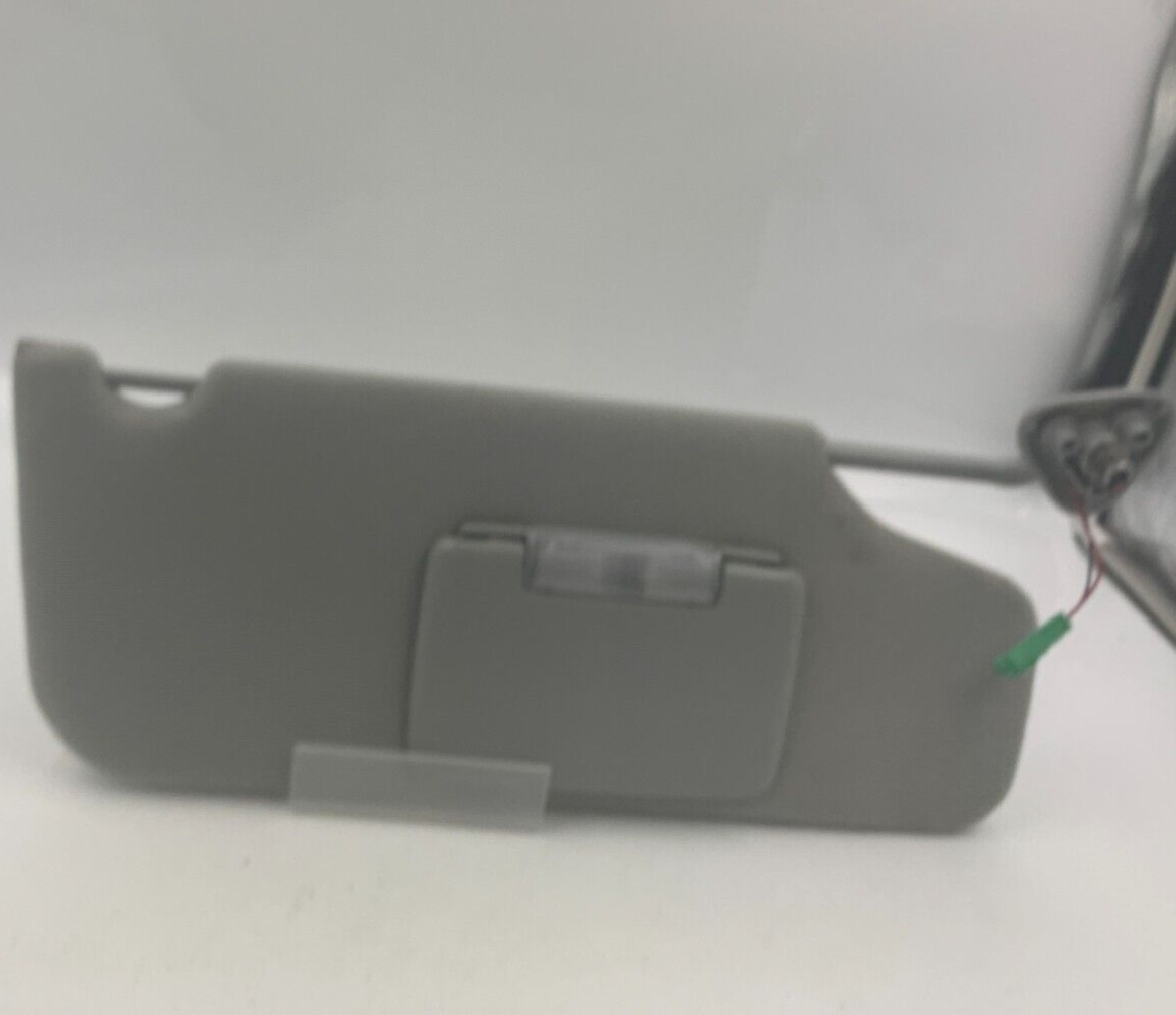 2005-2007 Ford Freestyle Passenger Sun Visor Gray Illuminated OEM D01B68004
