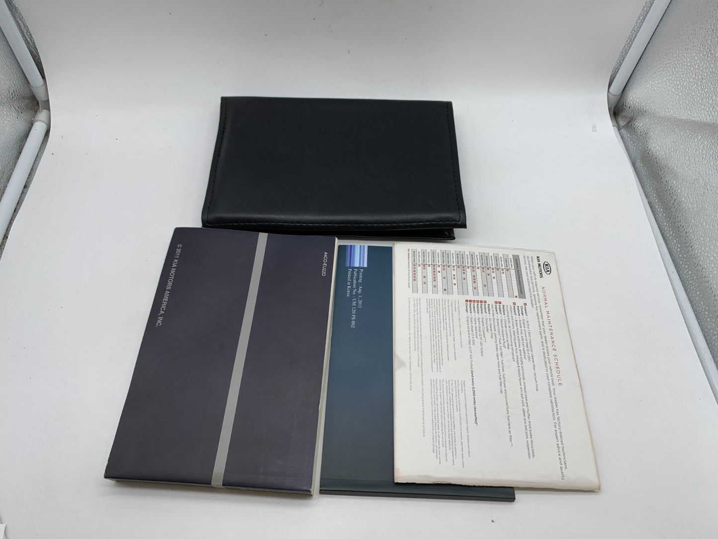 2012 Kia Optima Owners Manual Set with Case OEM B01B04009