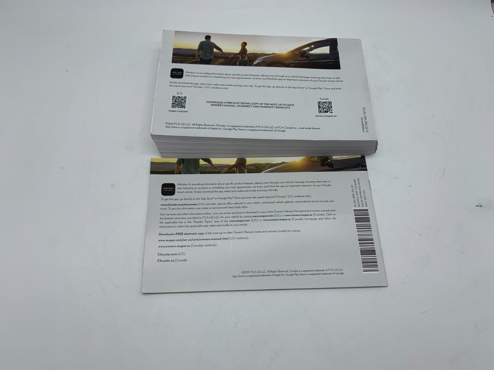 2018 Chrysler Pacifica and Voyager Owners Manual Set OEM B01B22009