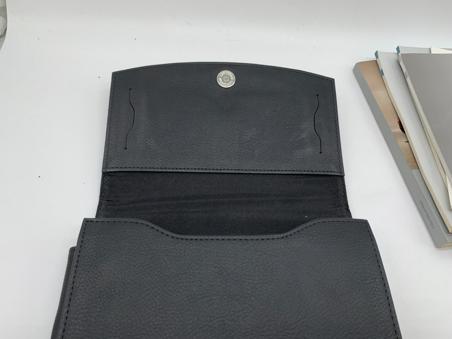 2011 Mercedes-Benz E-Class EClass Owners Manual Set with Case OEM B02B32042