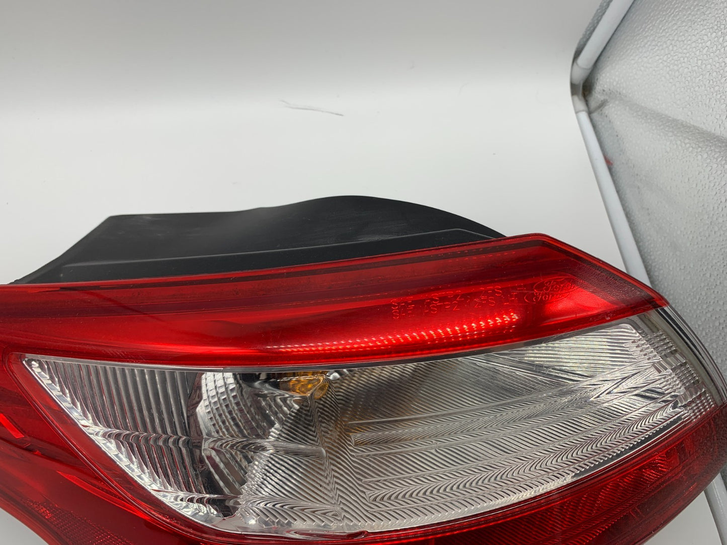 2012-2014 Ford Focus Driver Side Tail Light Taillight OEM B03B49001
