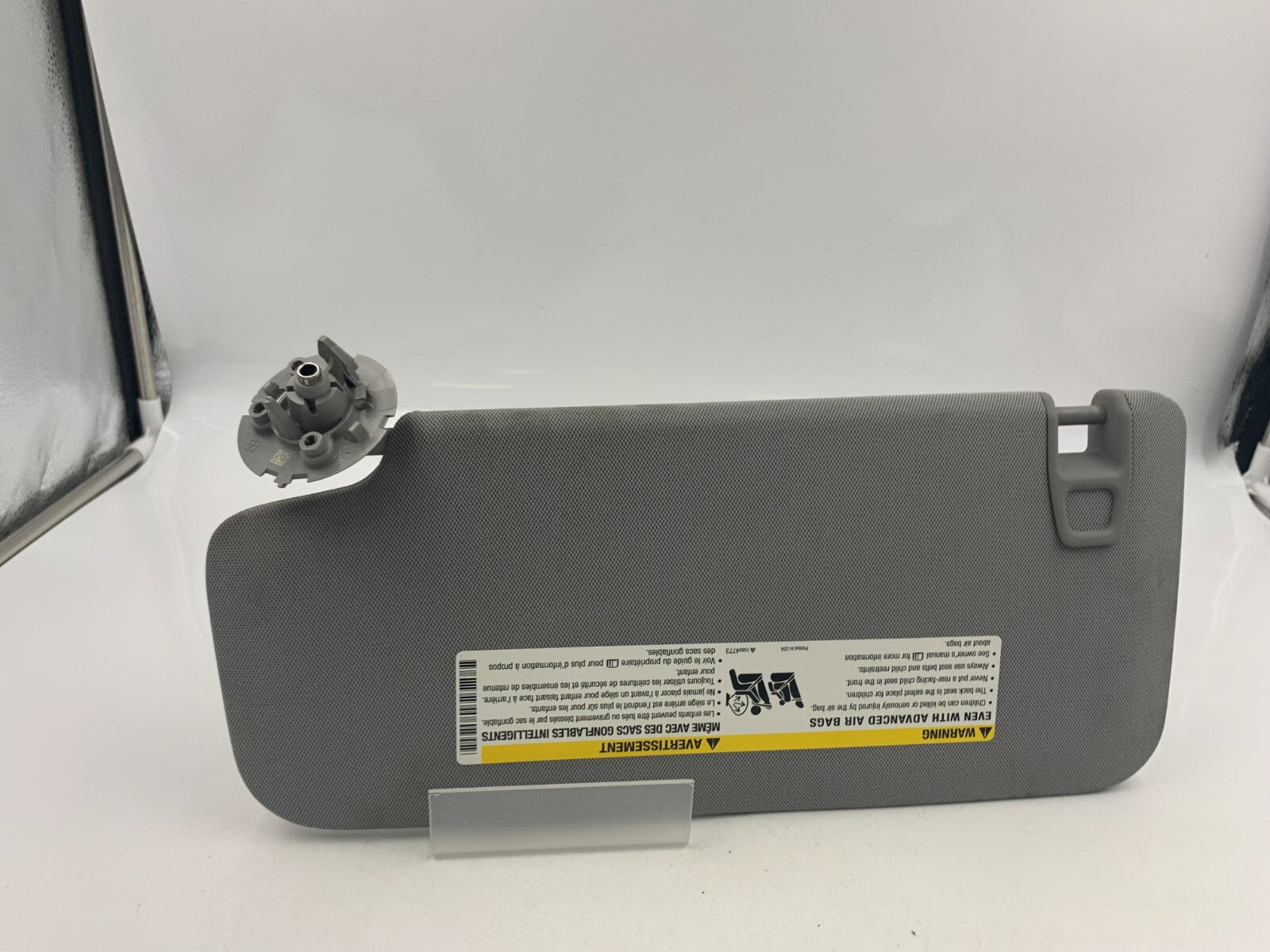 2017-2020 Chevrolet Trax Passenger Sun Visor Gray OEM C01B38062