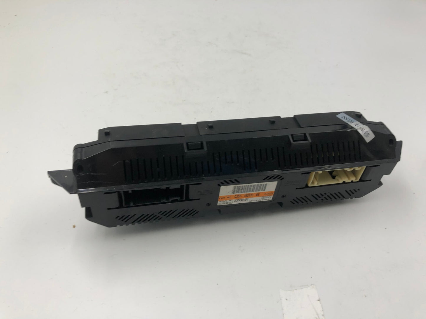 2015-2016 Ford Escape AC Heater Climate Control Unit OEM E01B68011