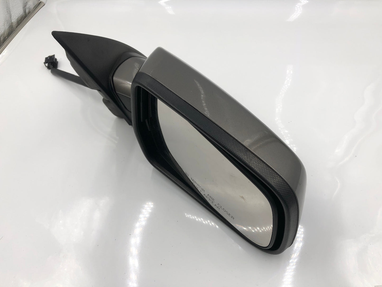 2010-2011 Chevrolet Equinox Passenger Side Power Door Mirror Gray OEM C03B26027