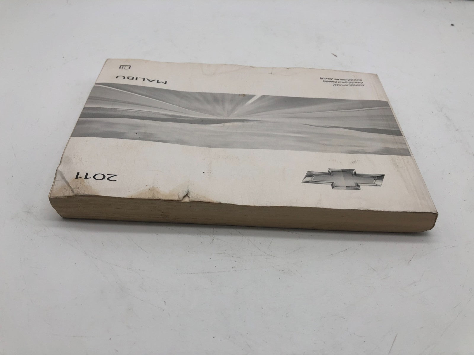 2011 Chevrolet Malibu Owners Manual OEM B03B41077