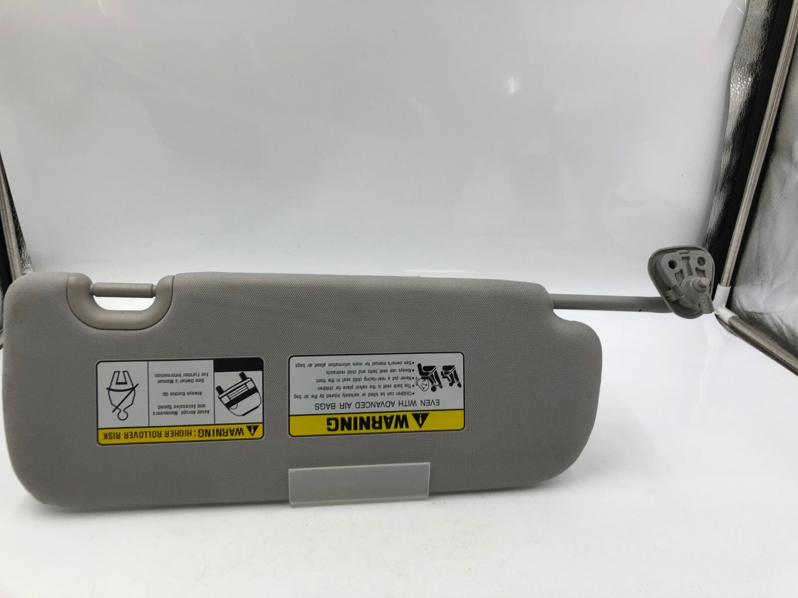 2013-2018 Hyundai Santa Fe Driver Sun Visor Beige Illuminated OEM A03B02025