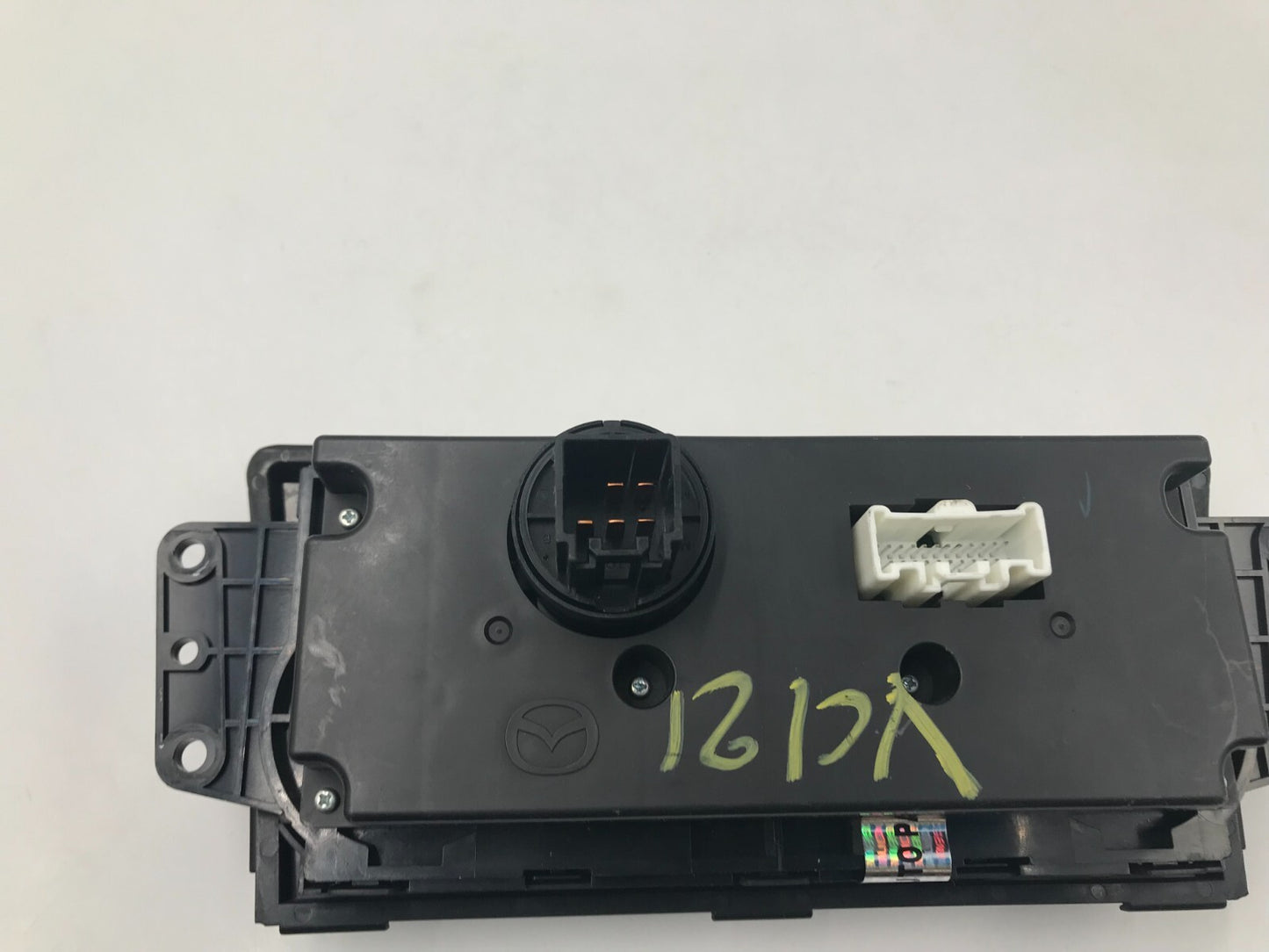2009-2013 Mazda 6 AC Heater Climate Control Unit OEM D02B48042