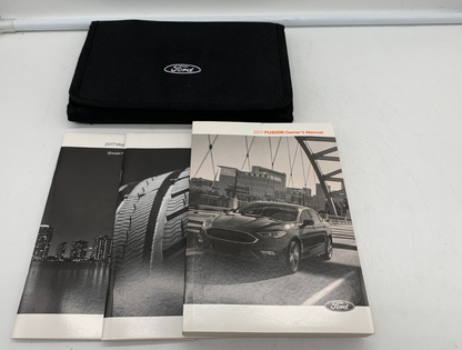 2017 Ford Fusion Owners Manual Set with Case OEM C04B41003