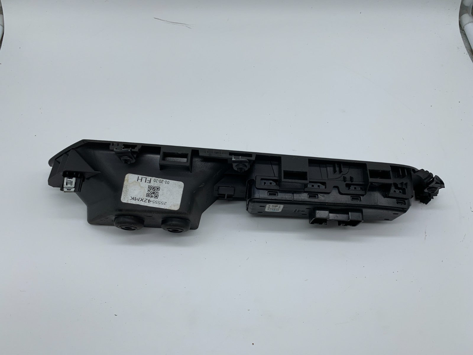 2020-2023 GMC Acadia Master Power Window Switch OEM B03B54006