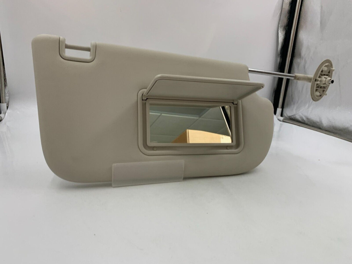 2013-2018 Ford Escape Passenger Sunvisor Sun Visor Gray OEM B03B52087