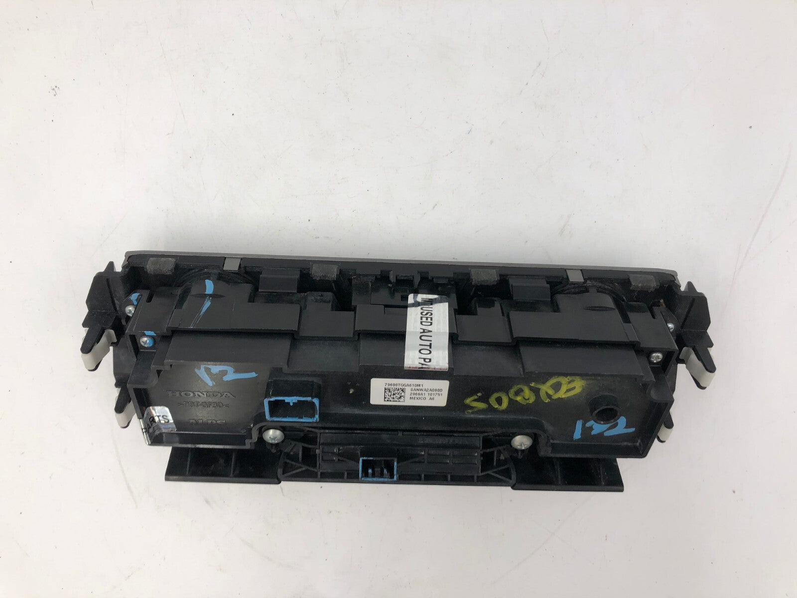 2016-2018 Honda Civic AC Heater Climate Control Unit OEM D04B59003