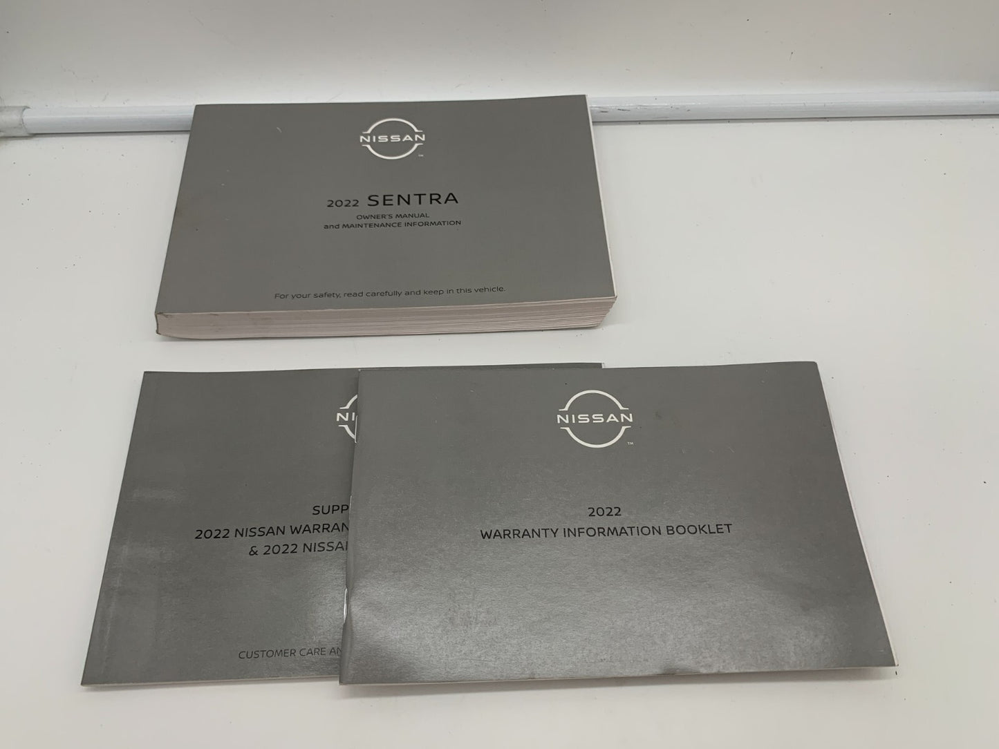 2022 Nissan Sentra Owners Manual Set OEM A02B56046