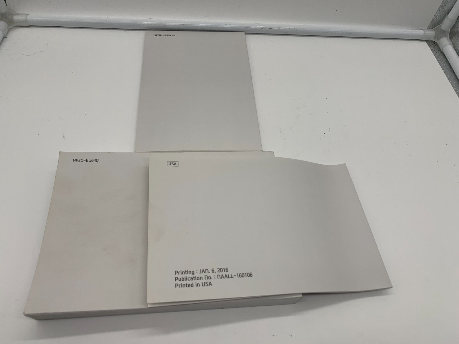 2017 Hyundai Elantra Owners Manual Set OEM A02B54007