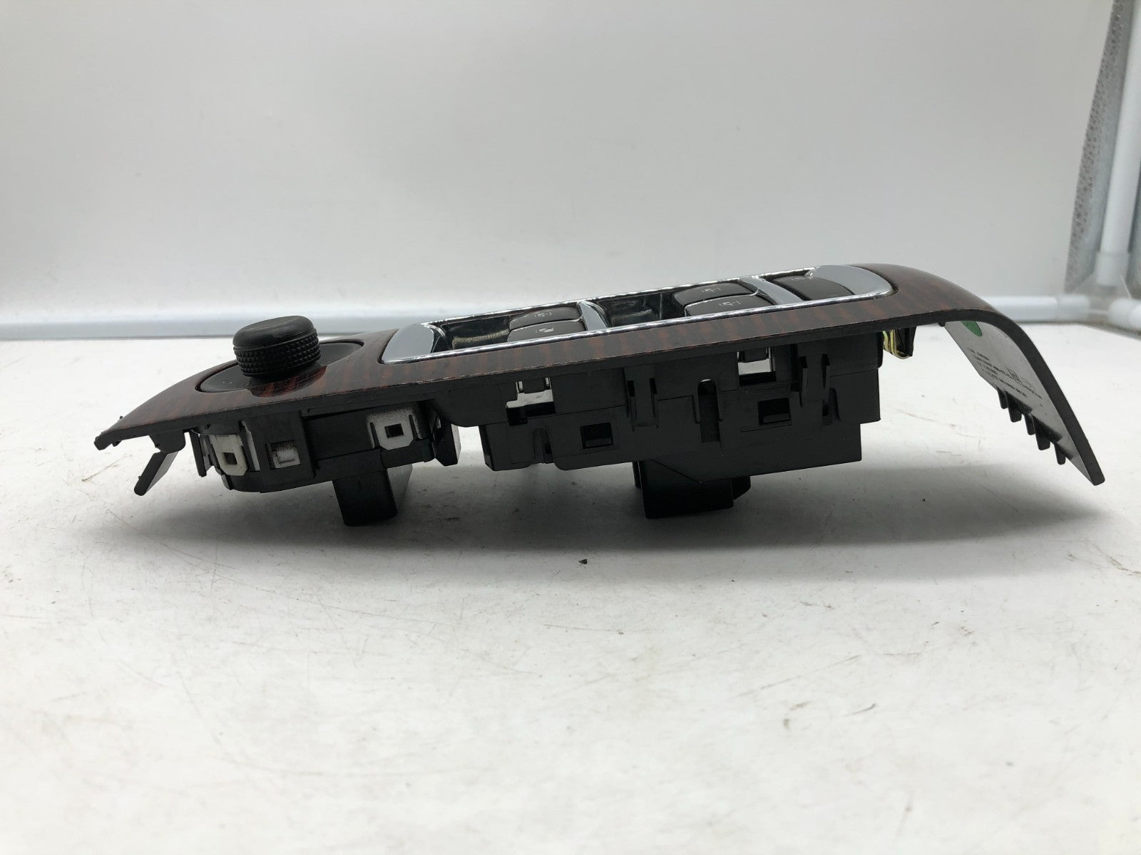 2013-2016 Chevrolet Malibu Master Power Window Switch OEM A02B42004