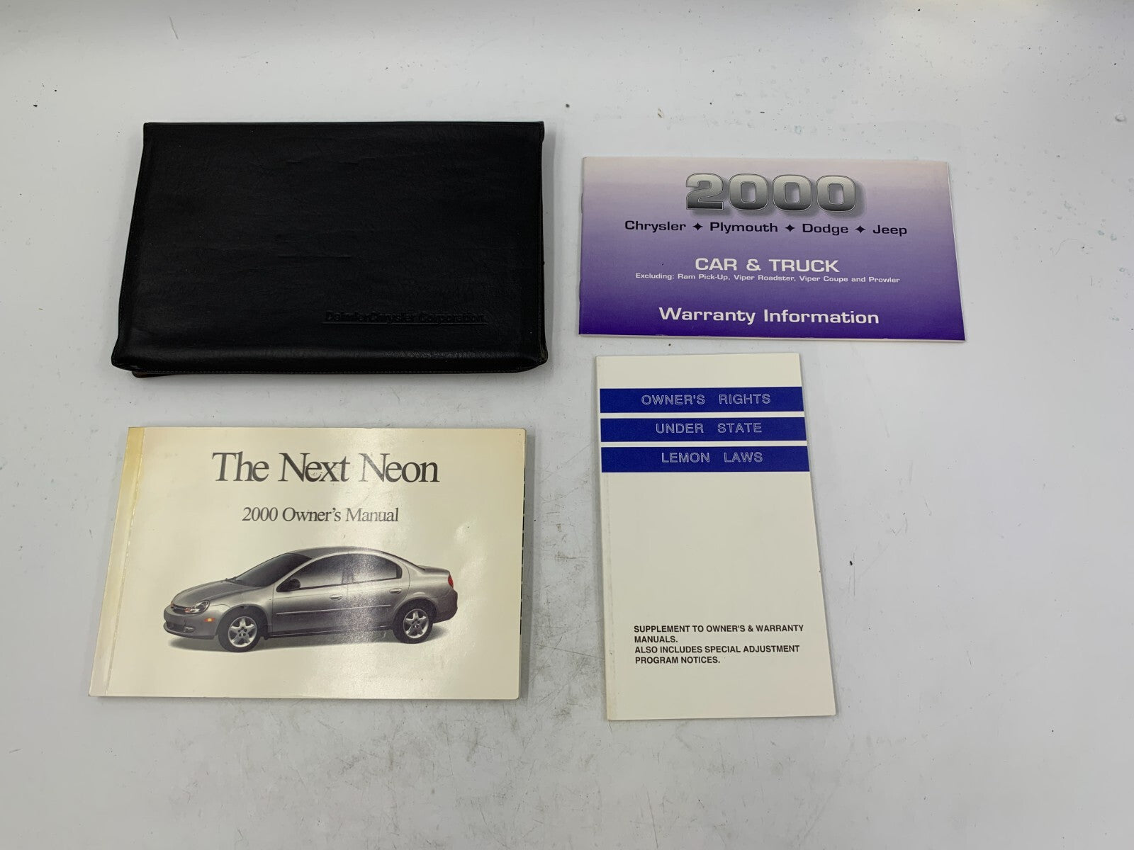 2000 Dodge Neon Owners Manual Set with Case OEM C03B67008