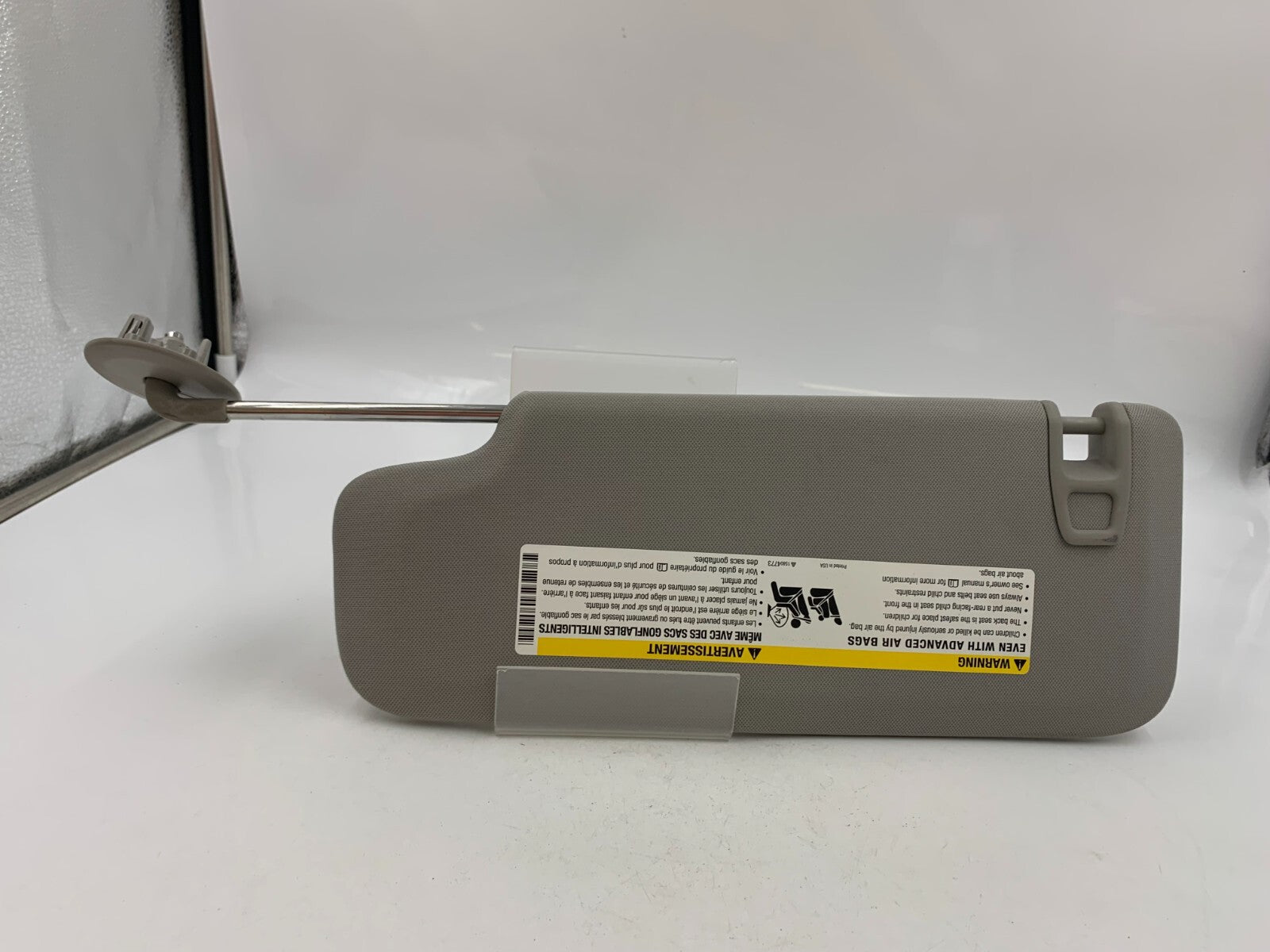 2008-2012 Chevrolet Malibu Passenger Sun Visor Gray OEM D02B02053