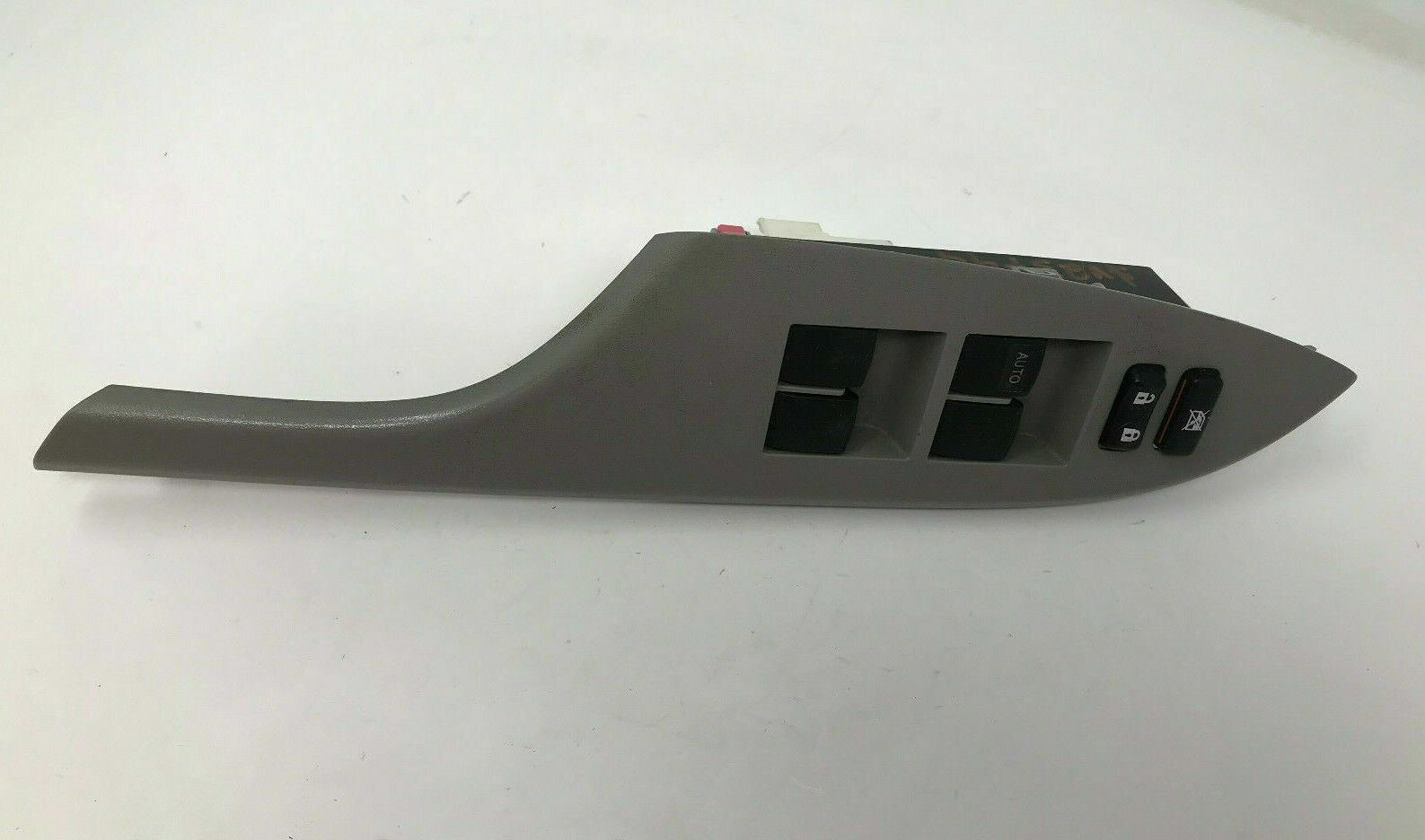 2014-2019 Toyota Corolla Master Power Window Switch OEM C01B21002