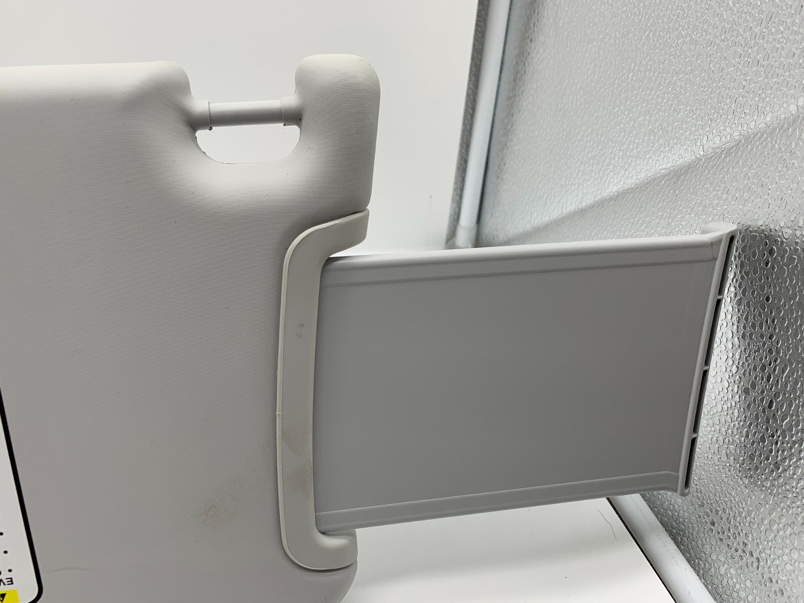 2015-2022 Jeep Commander Passenger Sun Visor Gray Illumination OEM A04B10011