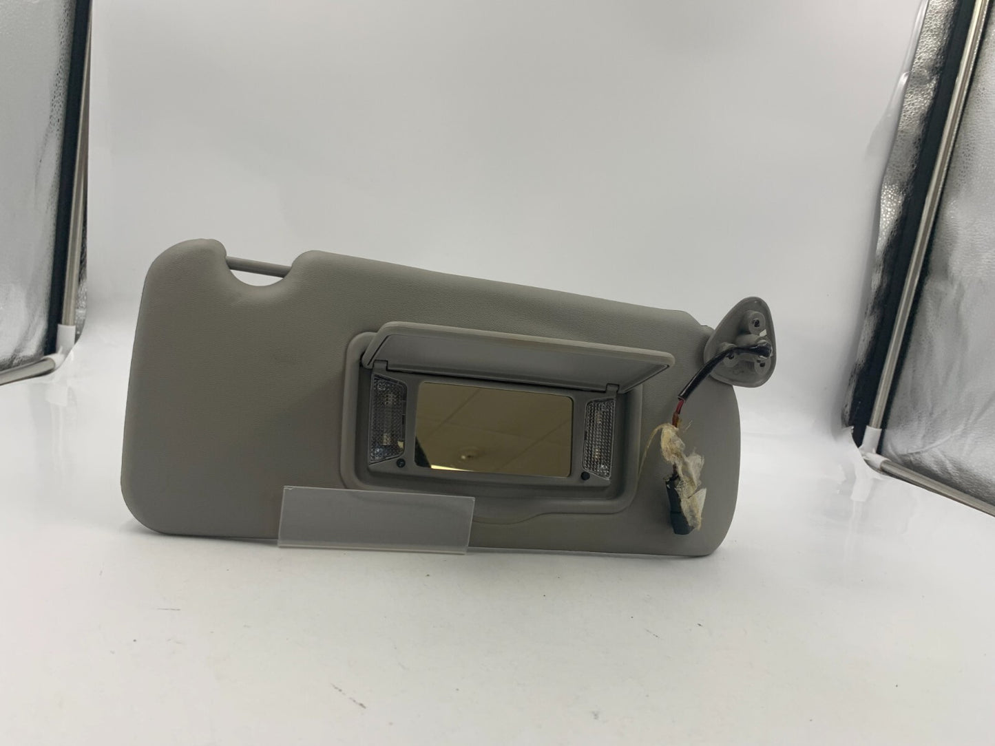 2003-2007 Cadillac CTS Passenger Visor Gray Illuminated OEM D04B13092