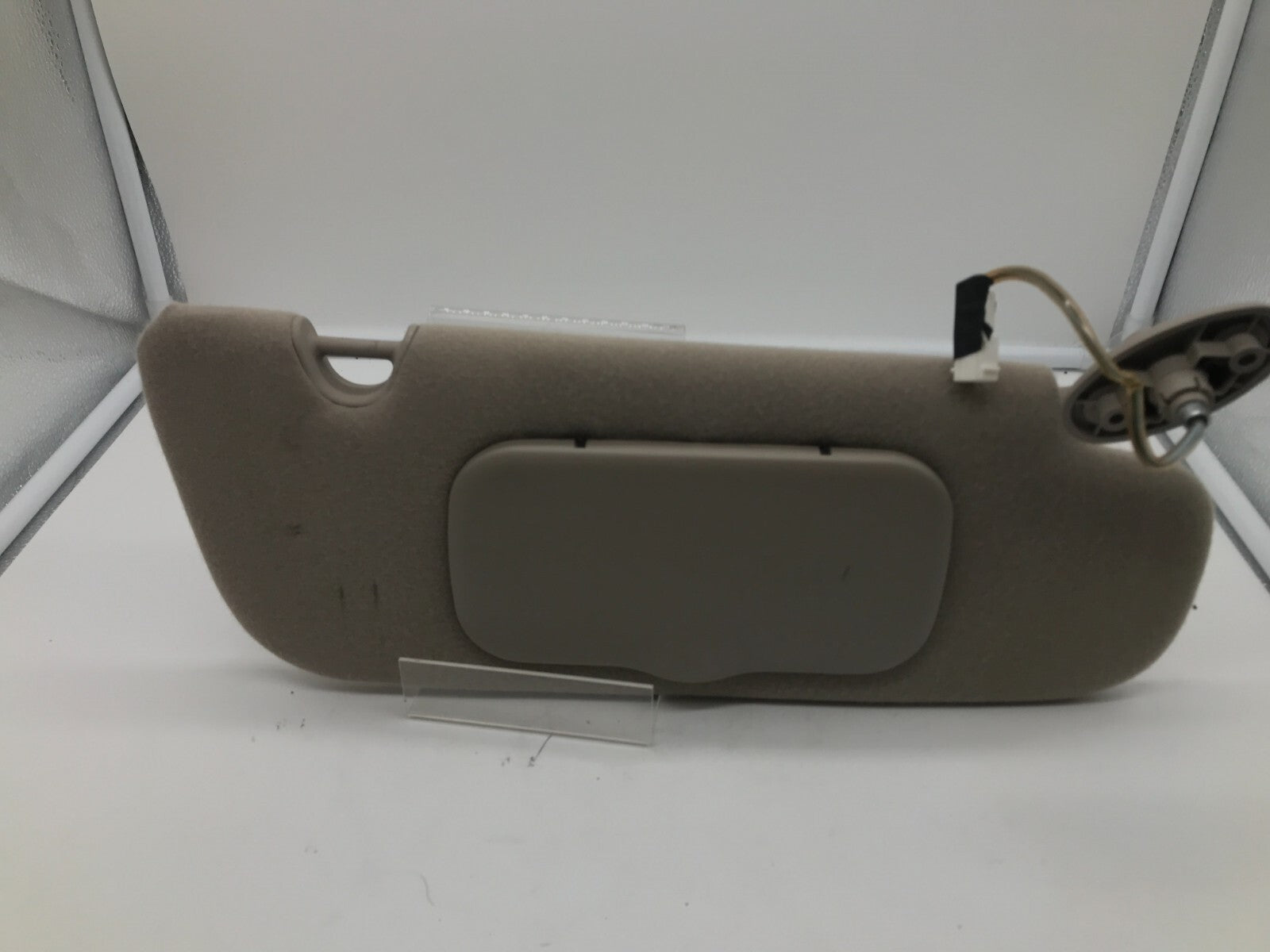 2002-2003 Jeep Liberty Passenger Sun Visor Gray Illumination OEM