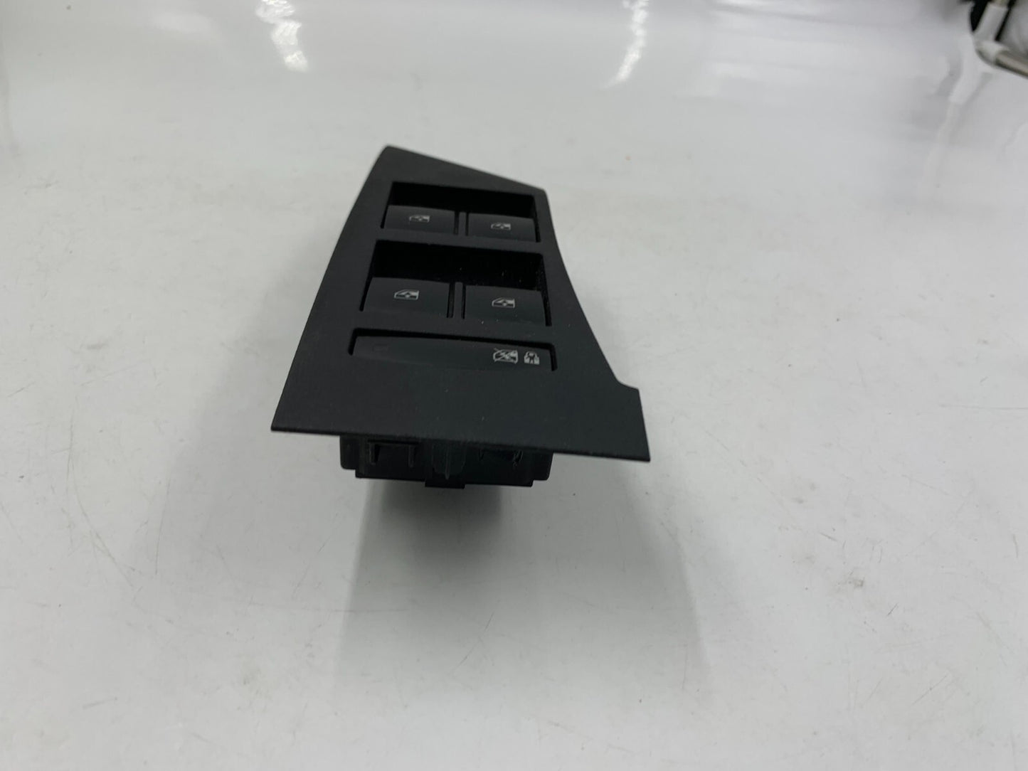 2011-2014 Buick Verano Master Power Window Switch OEM C03B18041