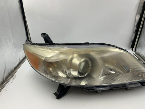 2011-2020 Toyota Sienna Driver Side Head Light Headlight OEM LTH01017