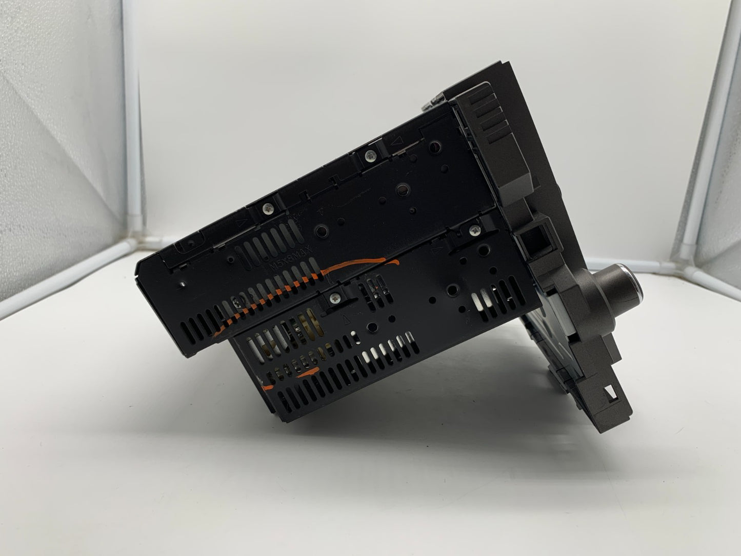 2007-2009 Leuxs ES350 AM FM CD Player Radio Receiver OEM B03B20035