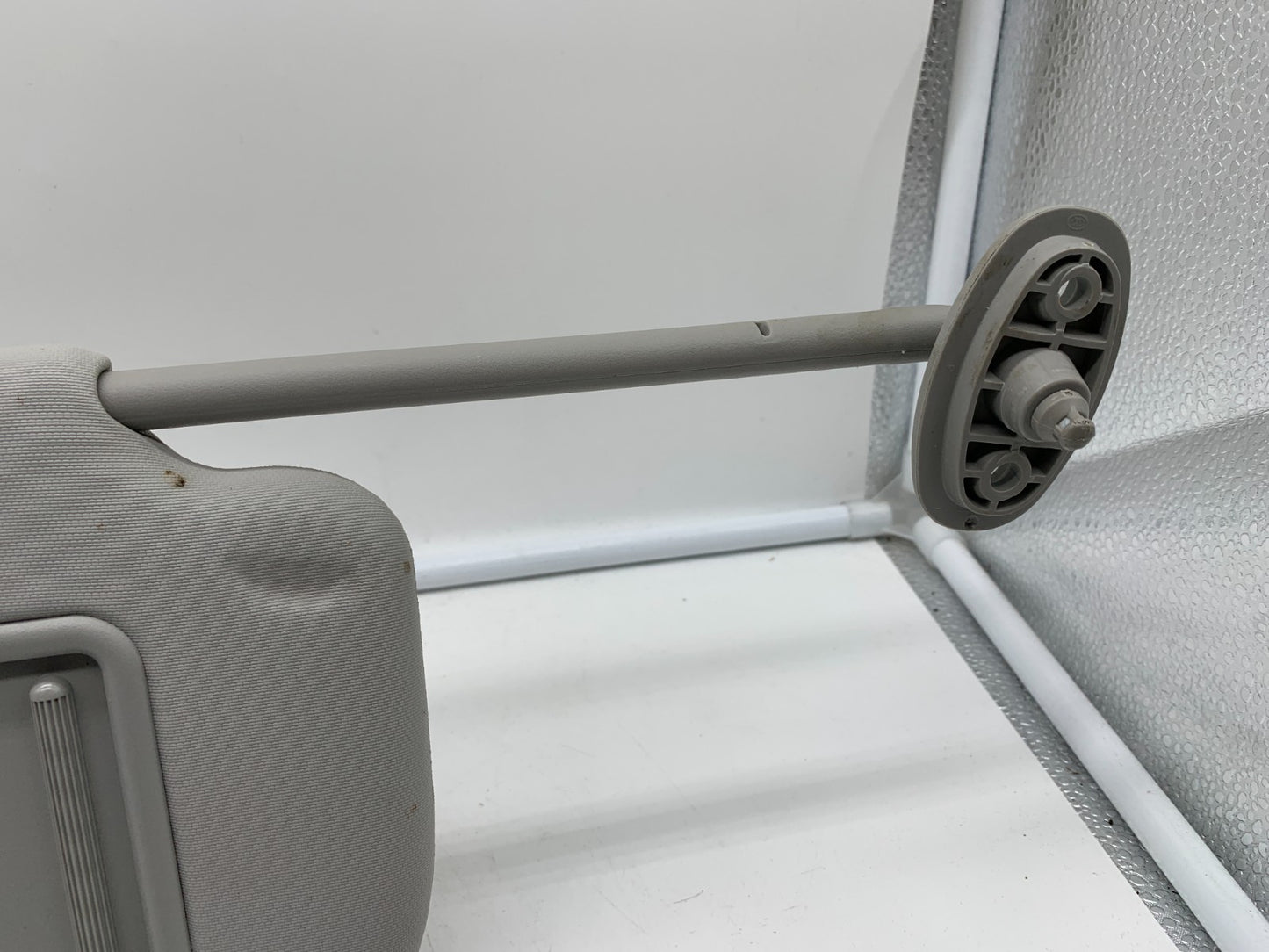 2014-2018 Kia Soul Passenger Sun Visor Gray OEM A02B51002