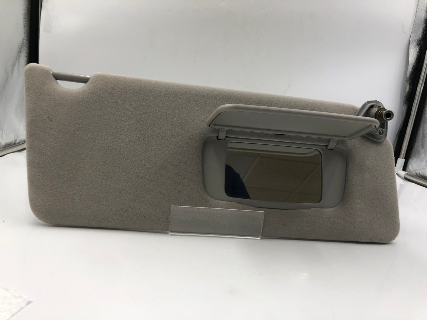 2002-2006 Toyota Camry Passenger Sun Visor Gray OEM C03B07083