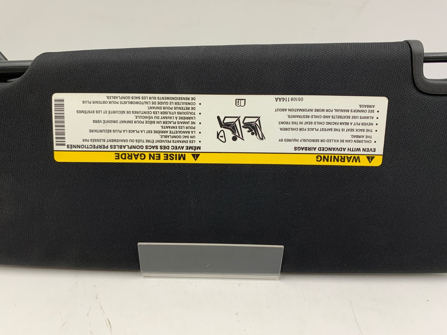 2016-2017 Chrysler 200 Passenger Sun Visor Black Illuminated OEM A02B36007