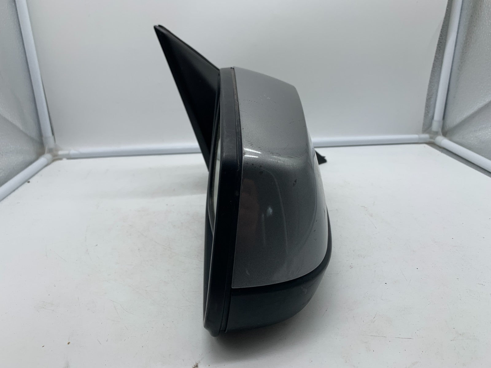 2011-2012 BMW 750i Passenger Side View Power Door Mirror Gray OEM A03B25093
