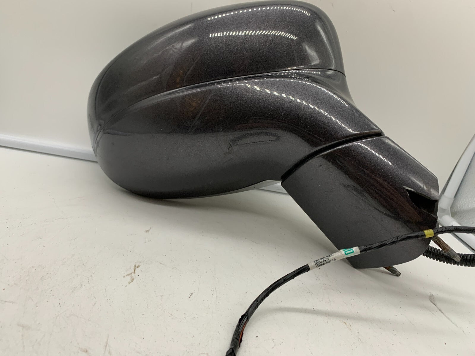 2017-2019 Chrysler Pacifica Passenger Side View Door Mirror Black BSA E02B30026