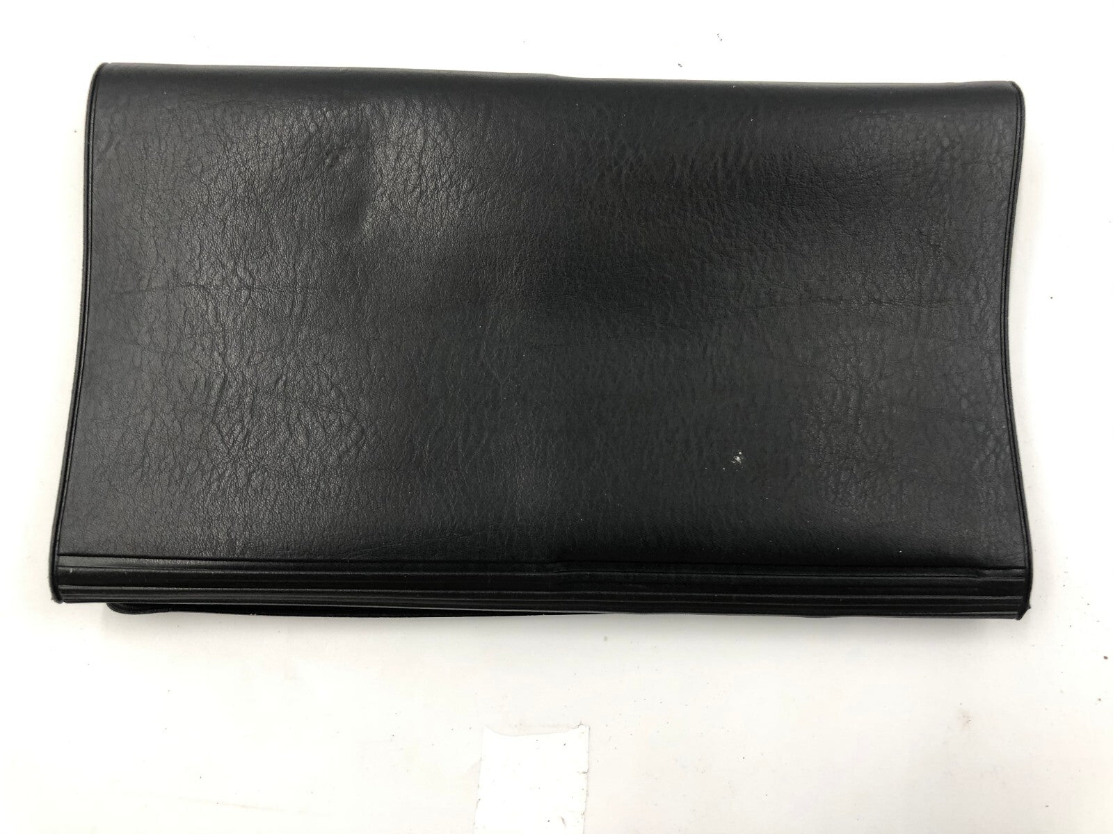 2005 Chrysler Pacifica Owners Manual with Case OEM C01B32028