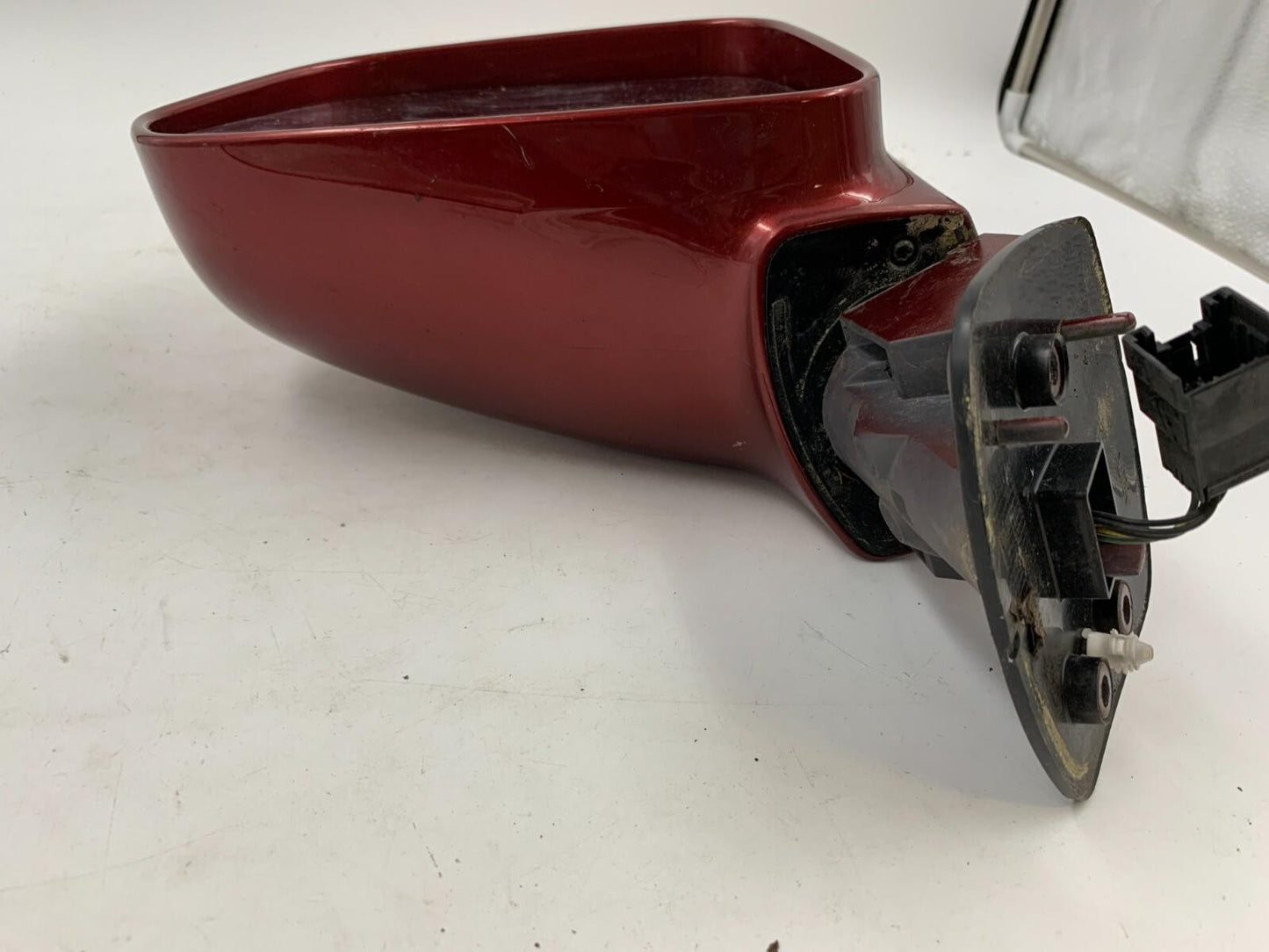 2008-2010 Saturn Vue Driver Side View Power Door Mirror Red OEM C04B31051
