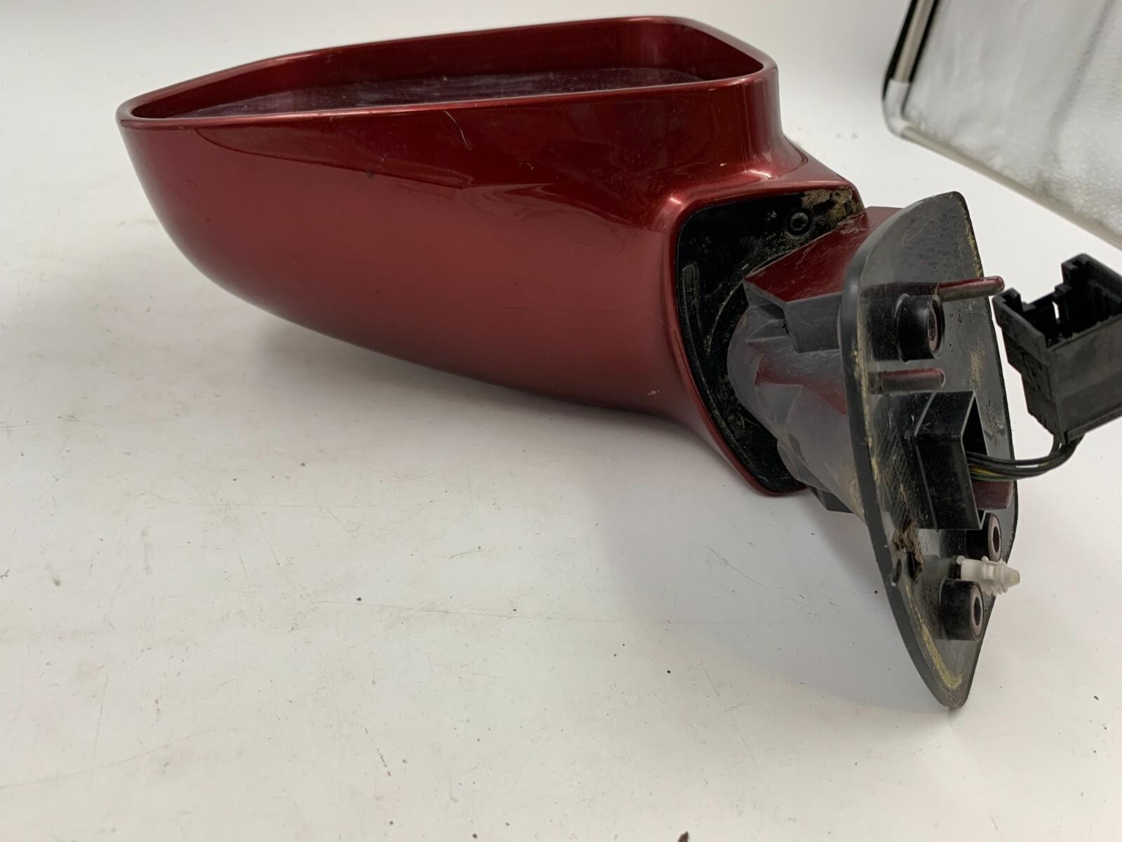 2008-2010 Saturn Vue Driver Side View Power Door Mirror Red OEM C04B31051