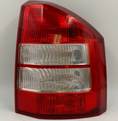2007-2010 Jeep Compass Passenger Side Tail Light Taillight OEM C04B28046