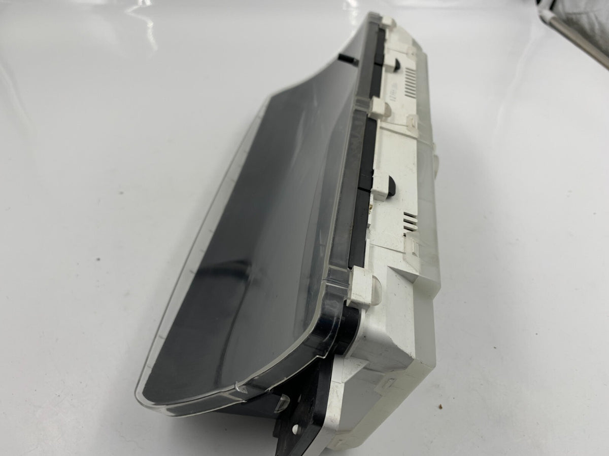 2003-2004 Land Rover Discover Speedometer Instrument  104860 Miles OEM B02B01034