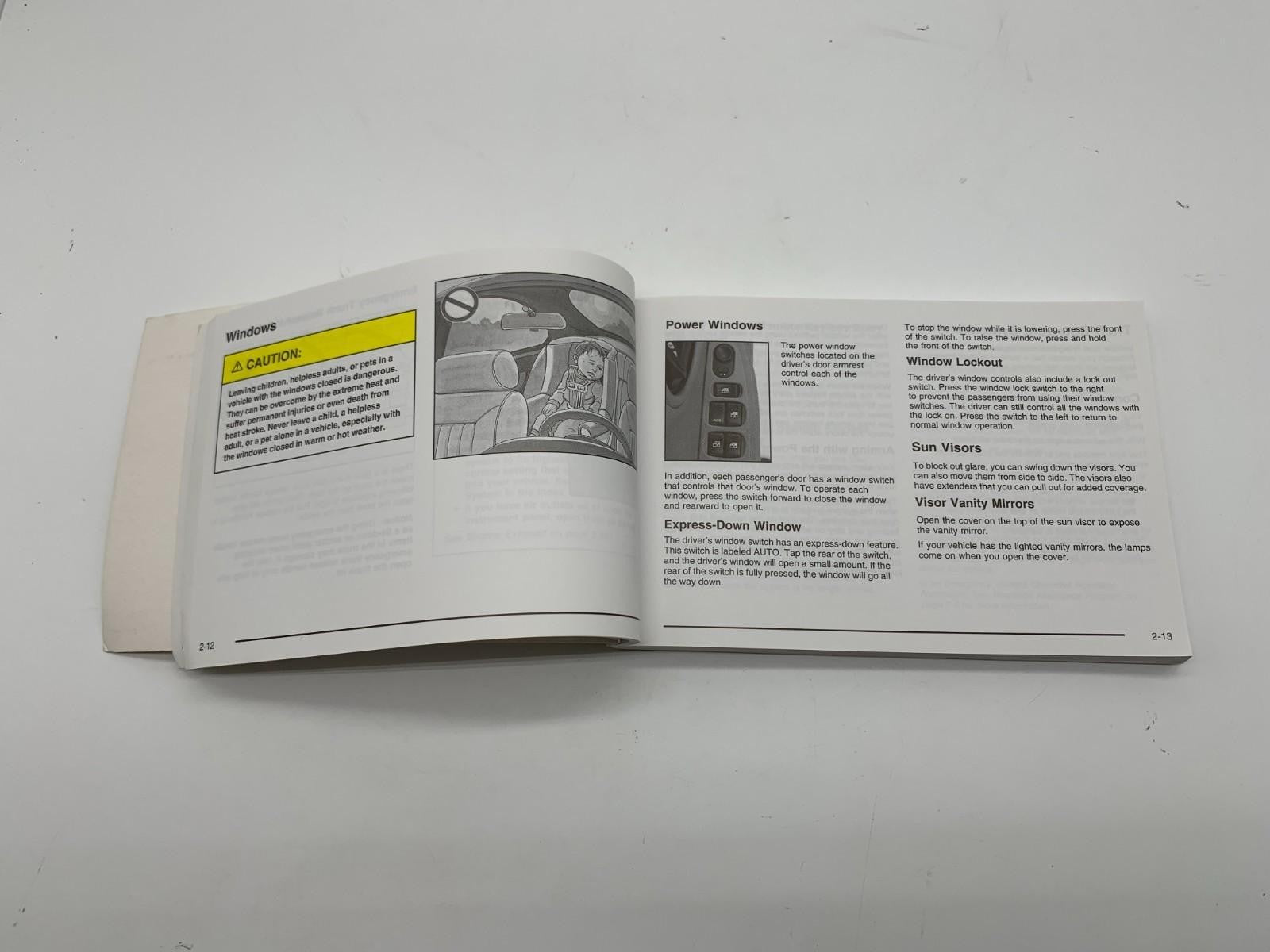 2005 Chevrolet Impala Owners Manual OEM C04B22004