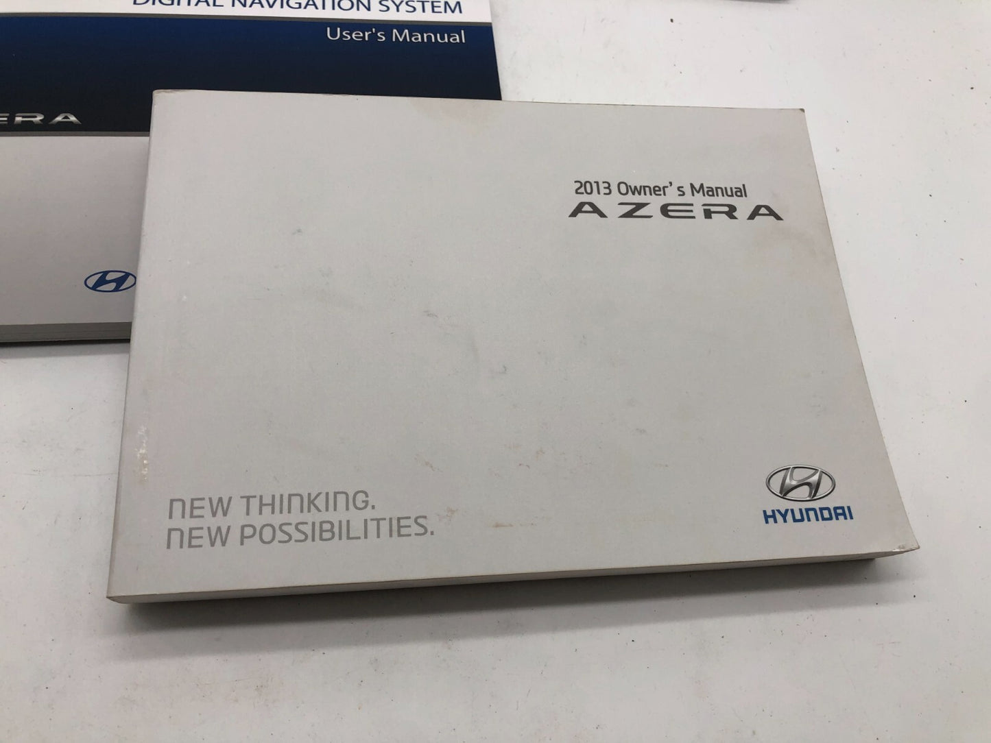 2013 Hyundai Azera Owners Manual Set with Case OEM A02B03031