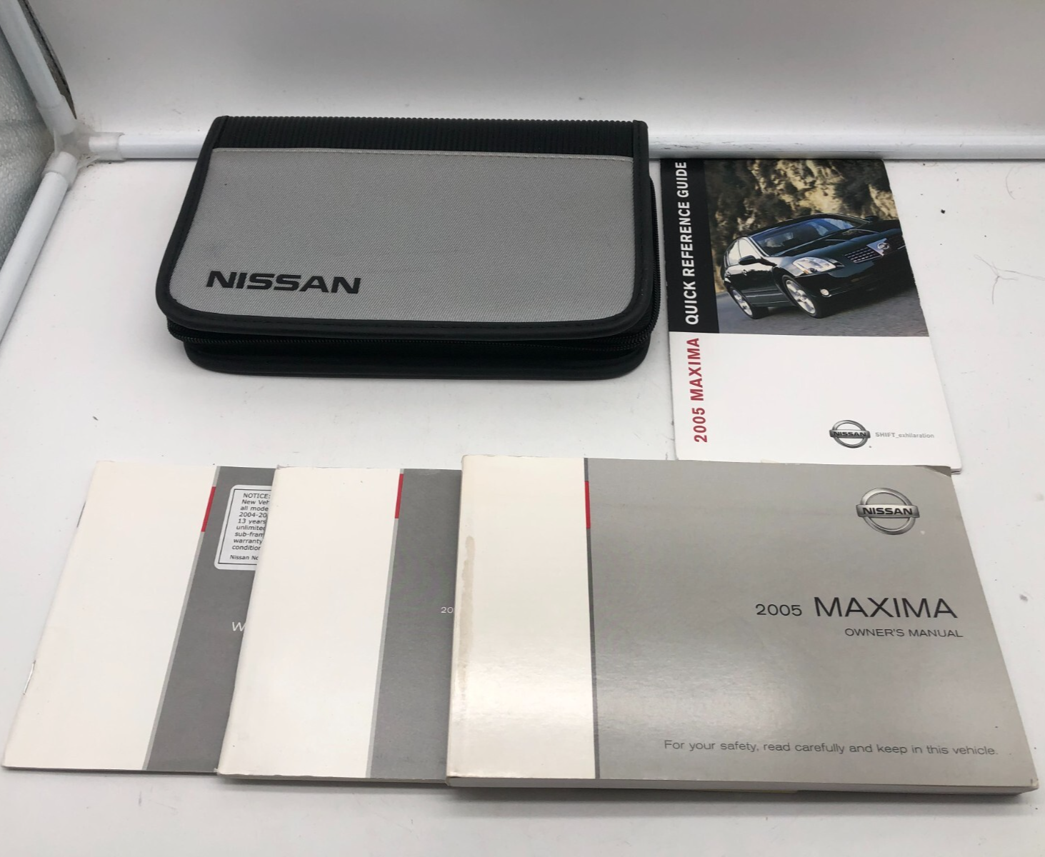 2005 Nissan Maxima Owners Manual Set with Case OEM B03B43002