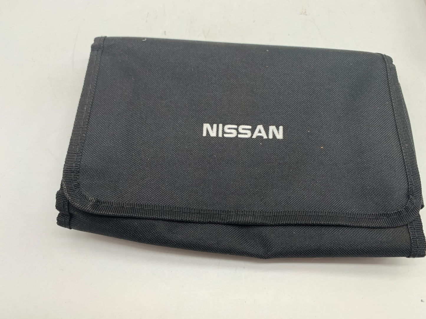 2019 Nissan Sentra Owners Manual Set with Case OEM D03B21004