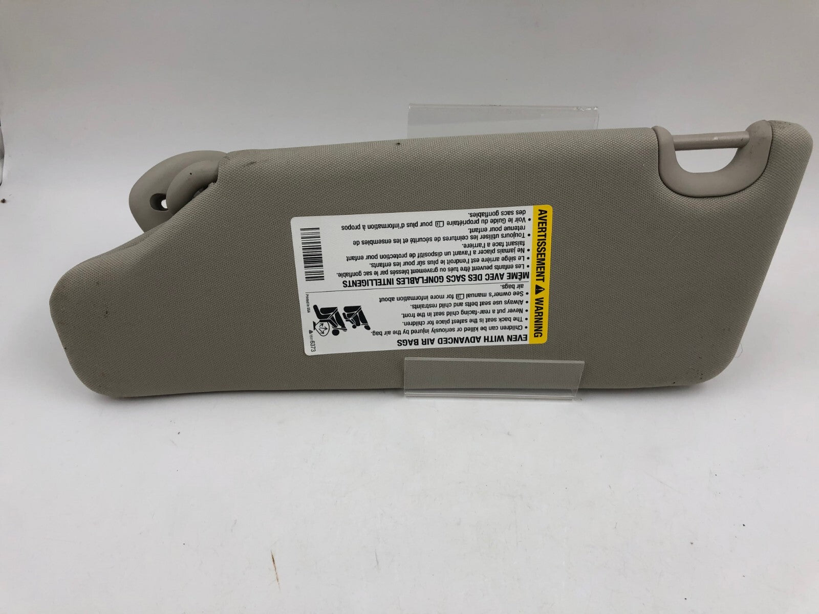 2010-2011 Chevrolet HHR Passenger Sun Visor Gray Illumination OEM D03B53059