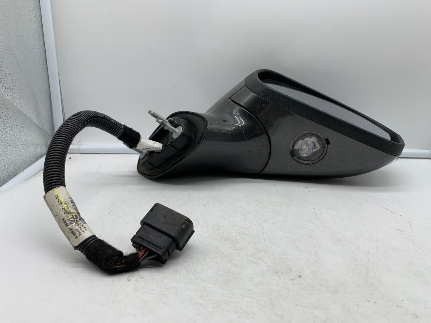 2019-2020 Ford Fusion Passenger Side View Power Door Mirror Gray BSA B01B24014