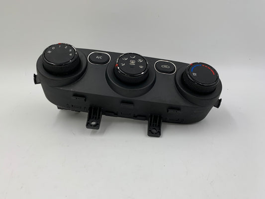 2017-2018 Kia Forte AC Heater Climate Control Unit OEM E03B42059