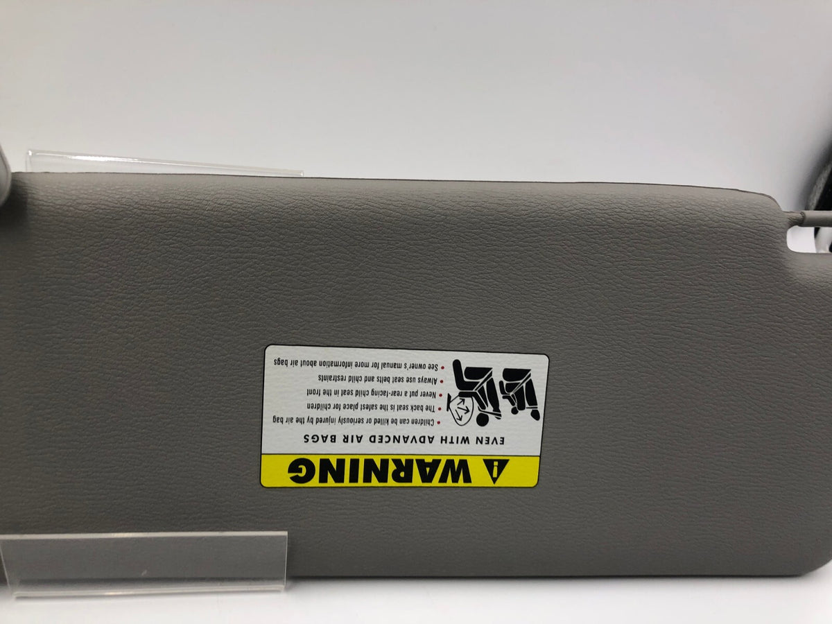 2007-2010 BMW X3 Passenger Sun Visor Gray Illuminated OEM A03B10070