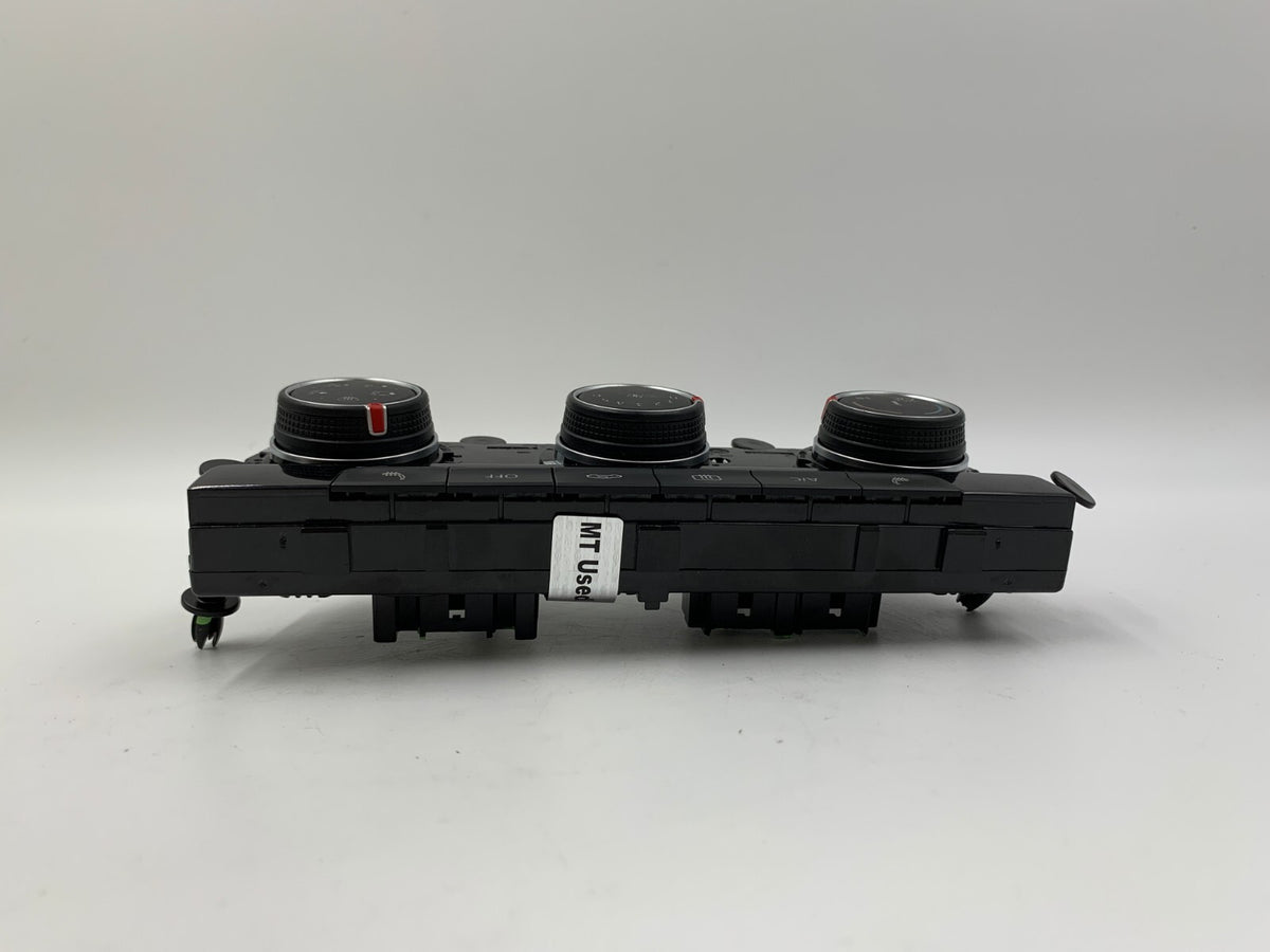 2018-2019 Volkswagen Golf AC Heater Climate Control Unit OEM C01B49050