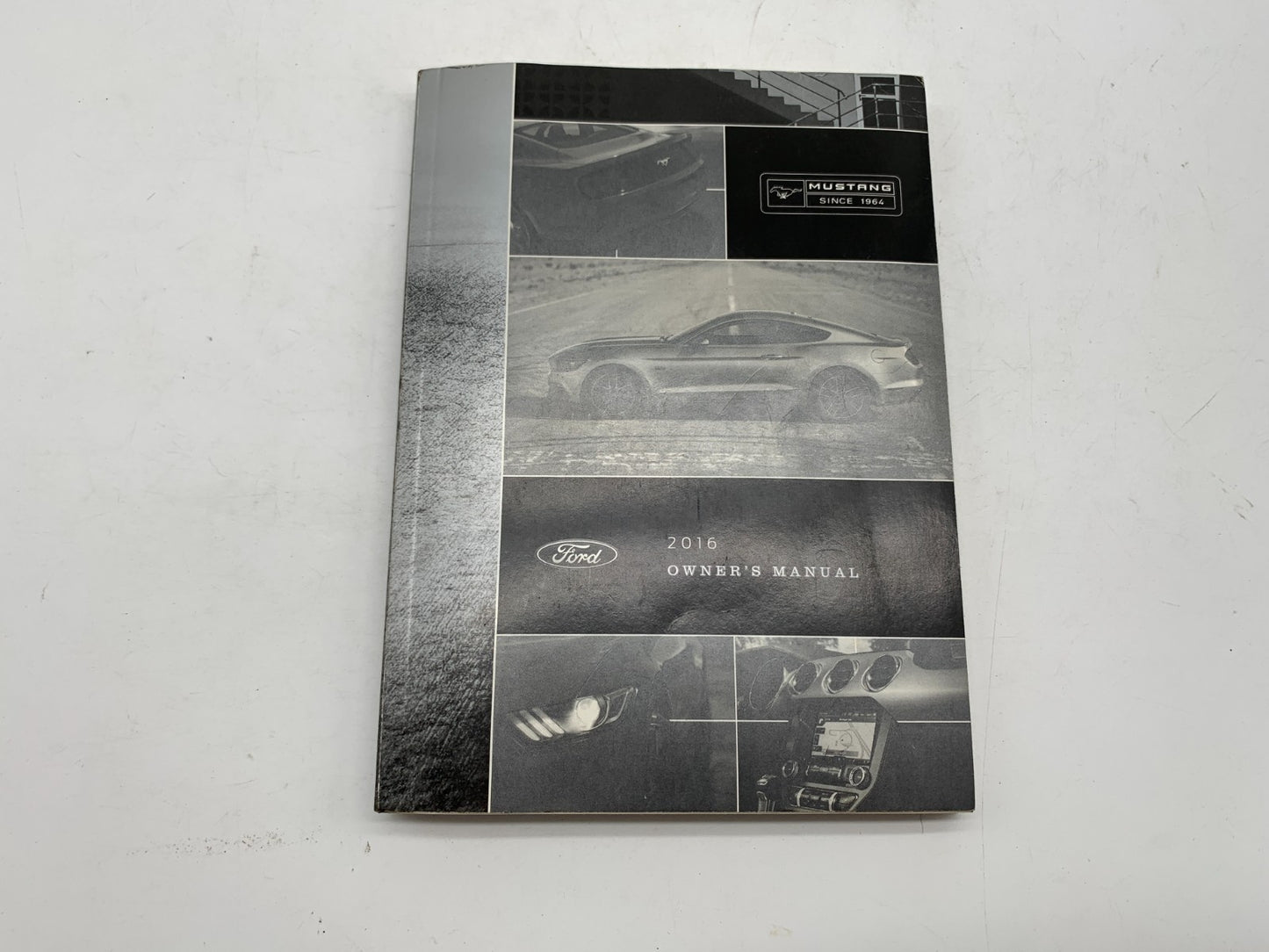 2016 Ford Mustang Owners Manual Set with Case OEM C02B04037