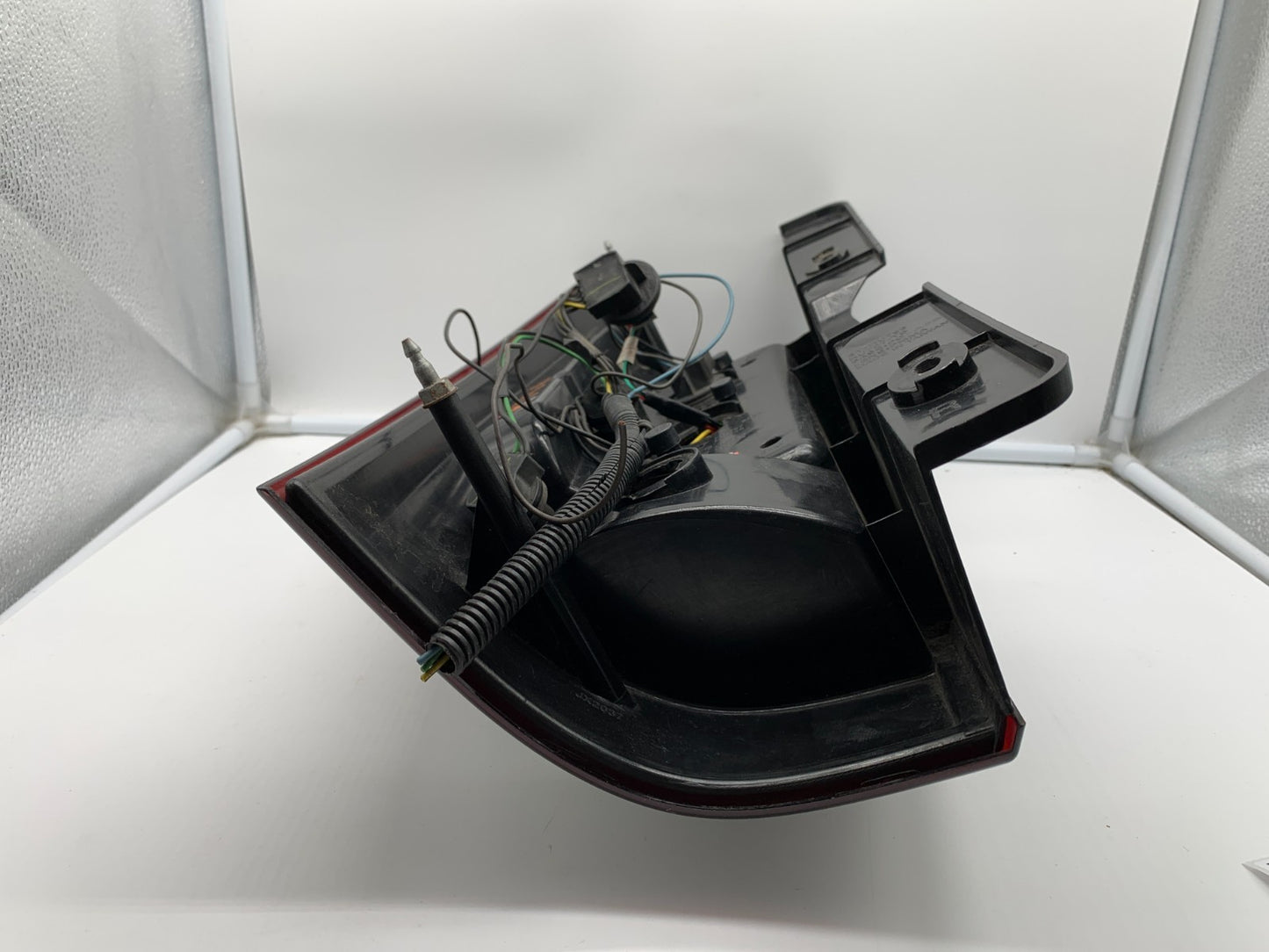 2007-2014 Chevrolet Suburban 1500 Passenger Side Tail Light Taillight A01B43095