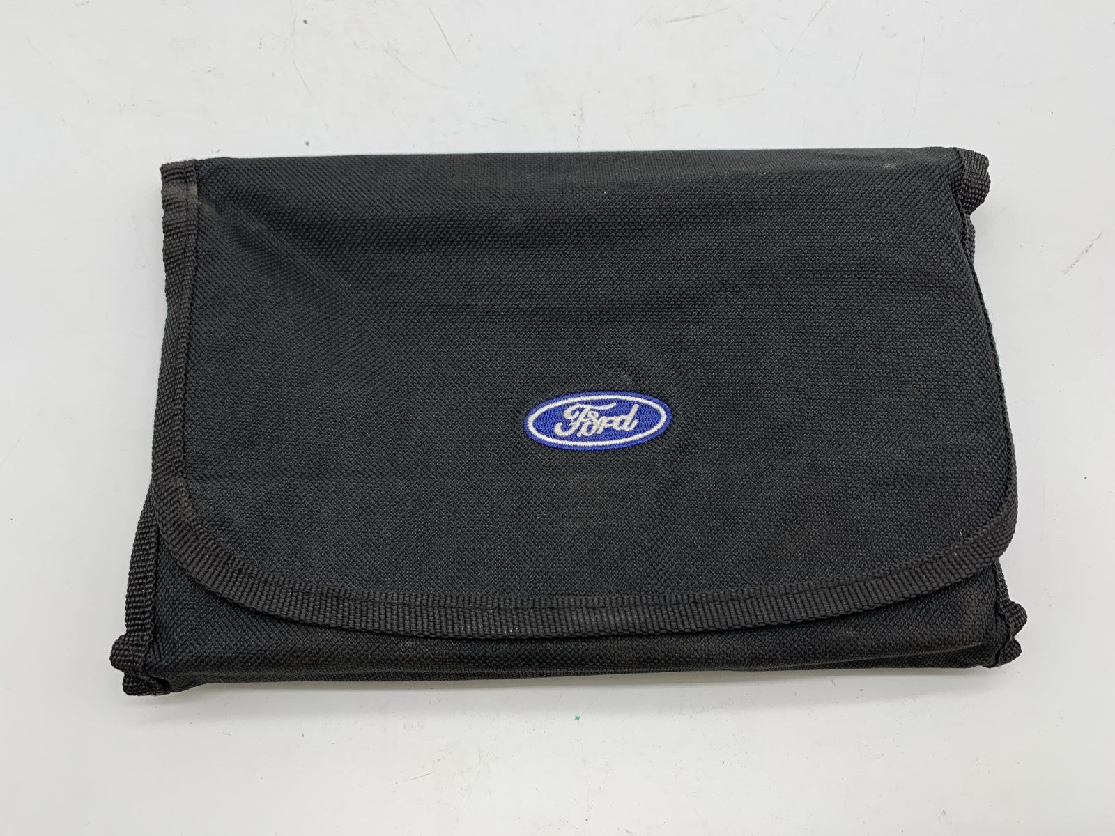 2011 Ford Fusion Owners Manual Set with Case OEM D03B68006